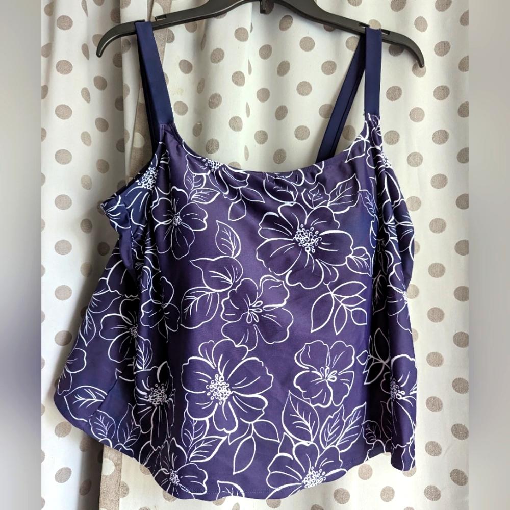 DELTA BURKE Floral Tankini Swim Top 20W